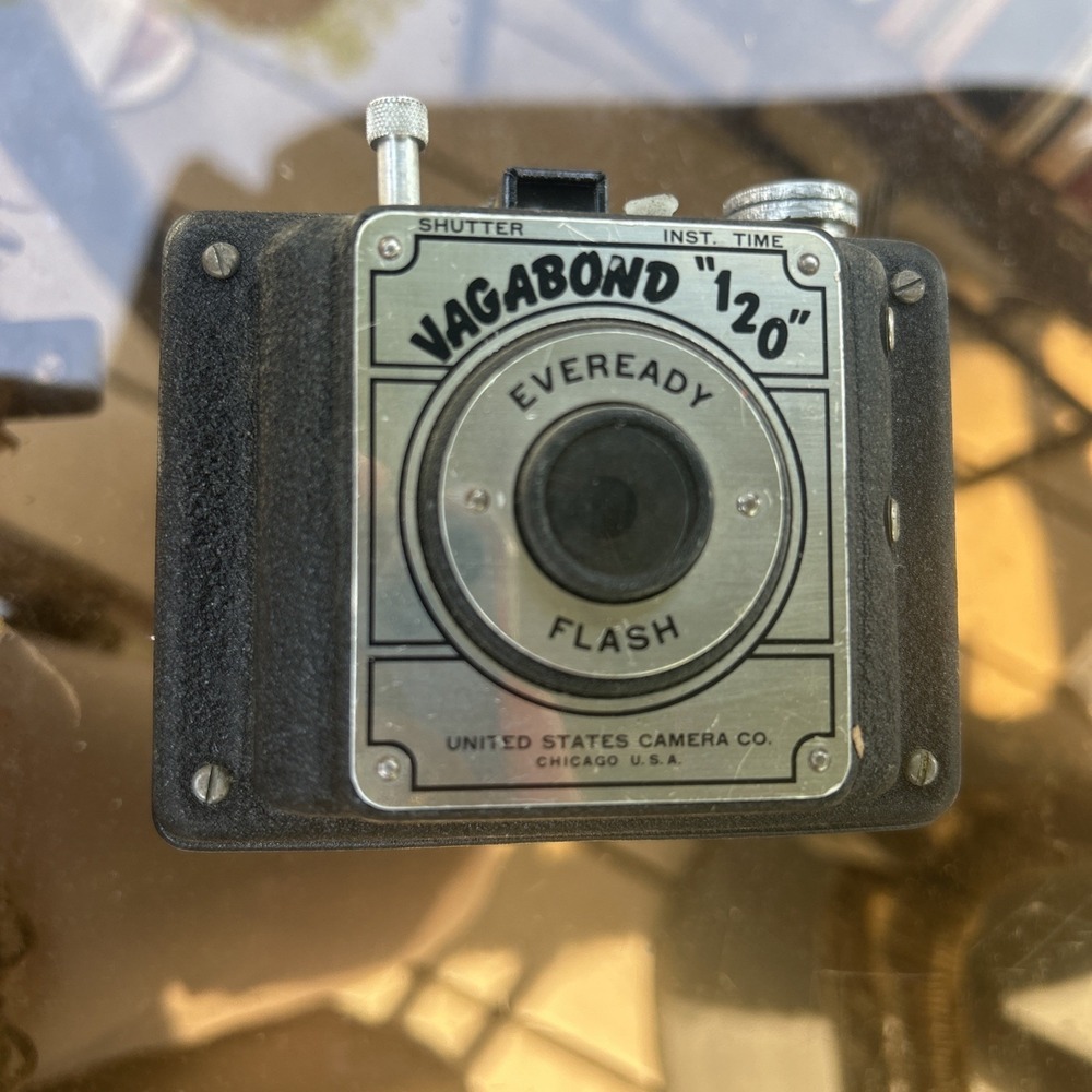 VTG US Camera Co. Vagabond 120 Eveready Flash Shutter Camera- Untested